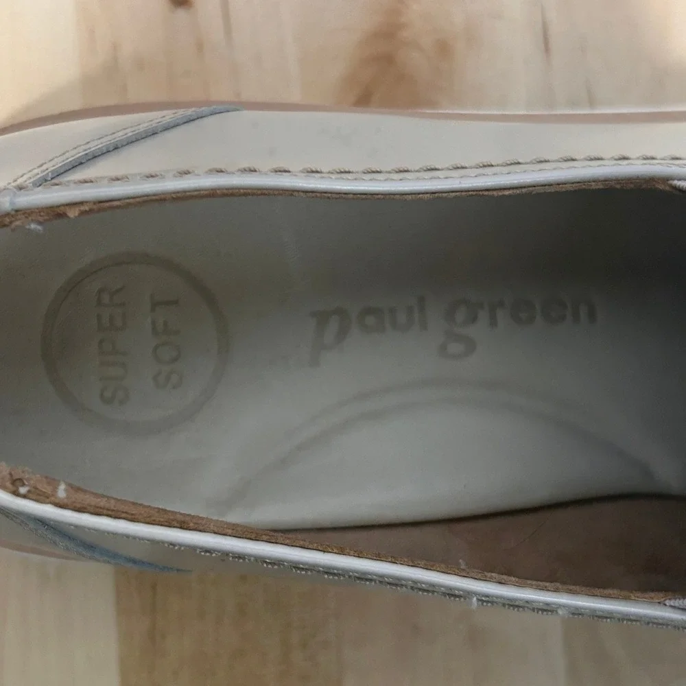 Paul Green Lillian Penny Leather Biscuit Brushed Almond Toe Loafers - Size 7.5